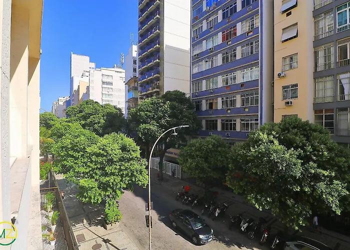 Sala e 2 quartos ECONÔMICO em Copacabana Rio de Janeiro